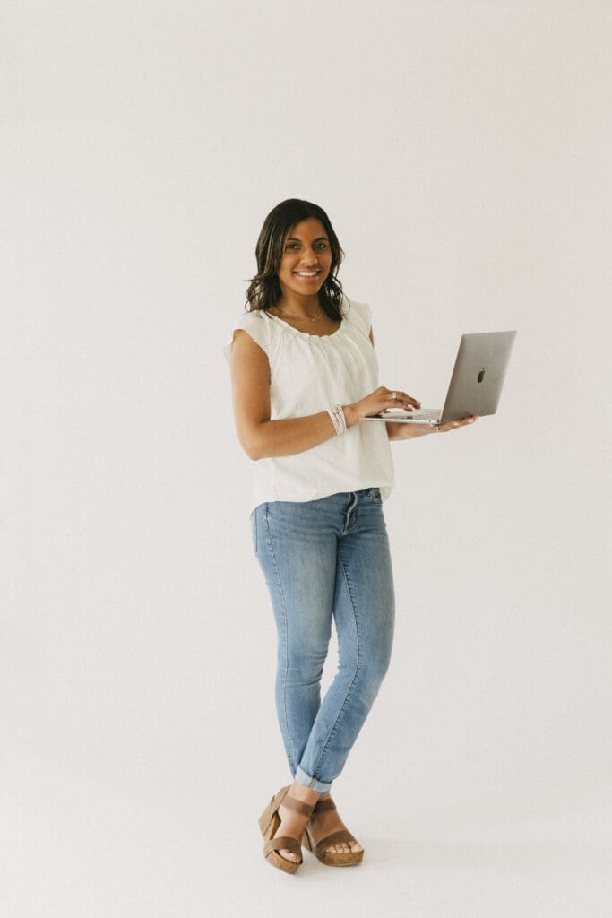Krystle Straub. Travel Agent Marketing. Social Media, Email and Blogging
